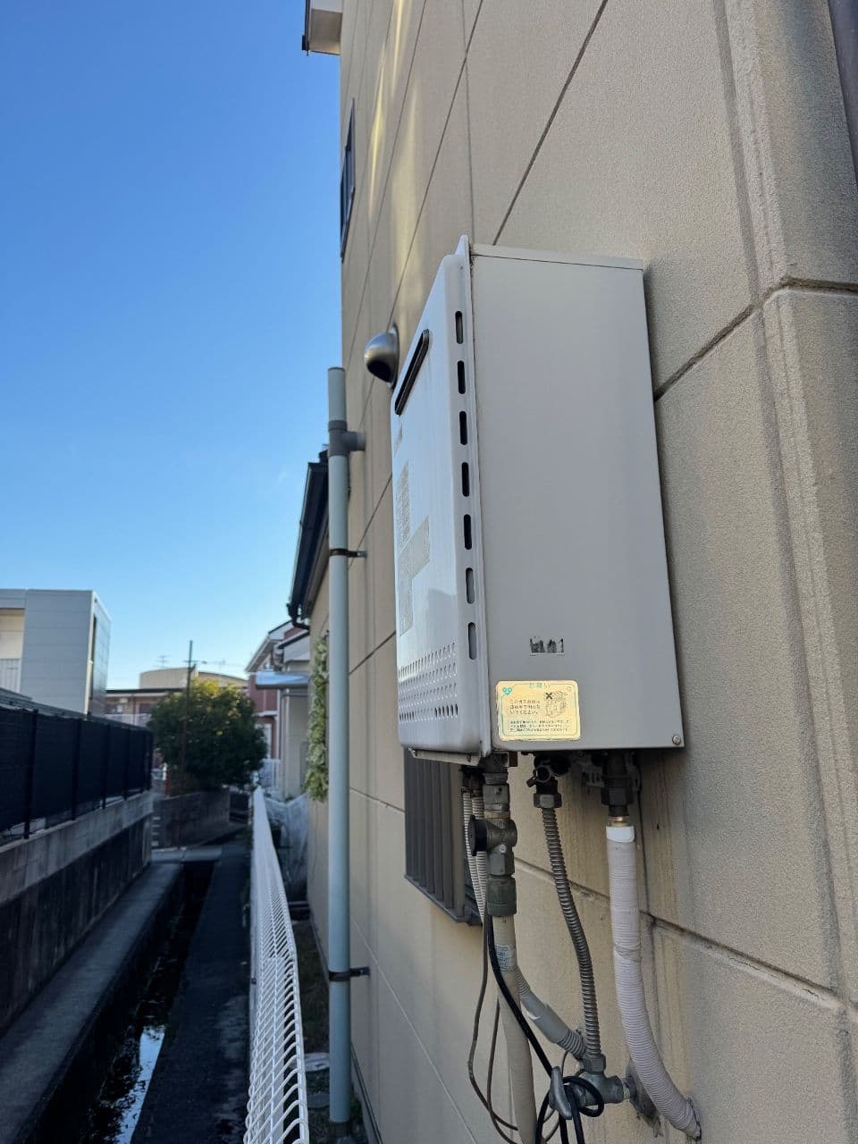 堺市　ガスふろ給湯器　ノーリツ　GT-2050SAWX（施工前）