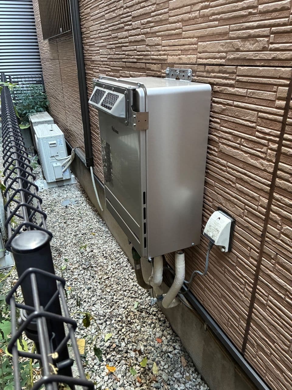 堺市　ガスふろ給湯器　パロマ　FH-EH2422SAWL（完了）