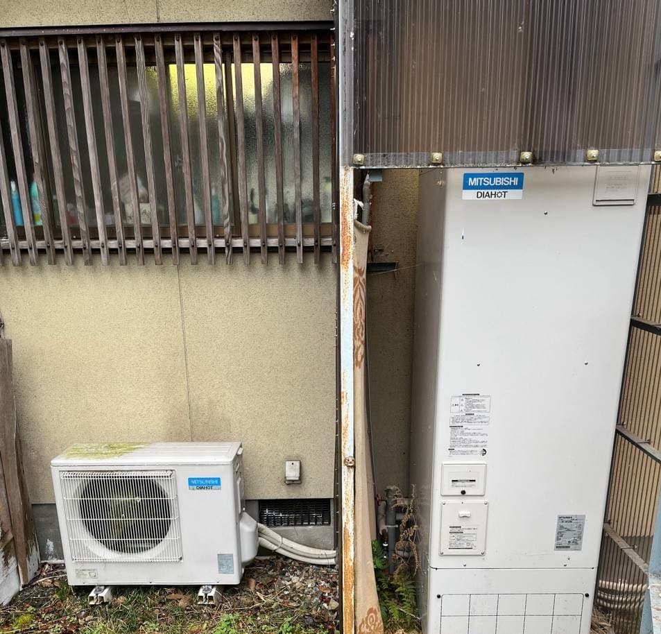 八尾市　エコキュート　三菱　SRT-HPT37W4（施工前）